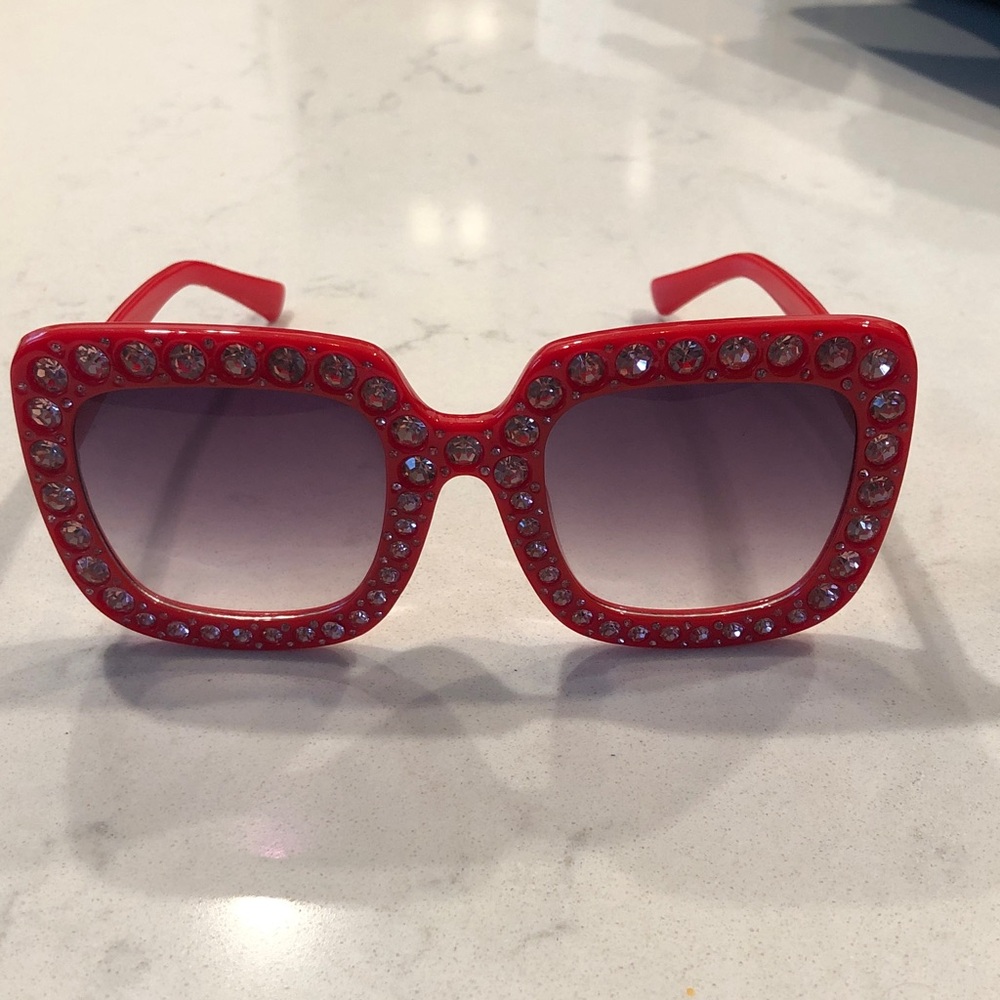 Red Rhinestone Square Sunglasses - Picture 2 of 7